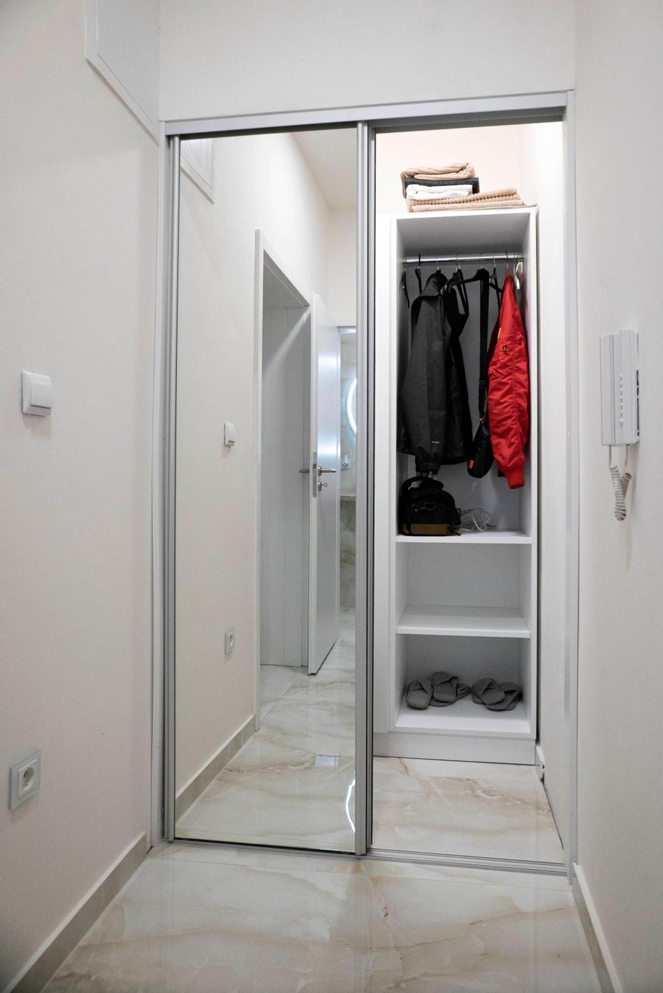 New Stylish Place For Couple Bratislava Ngoại thất bức ảnh